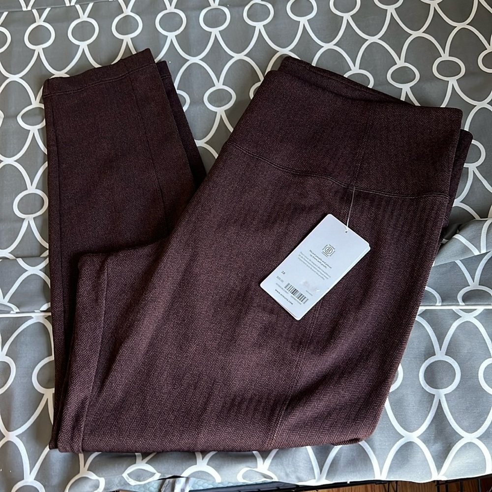 Brown athleta Delaney herringbone tight.